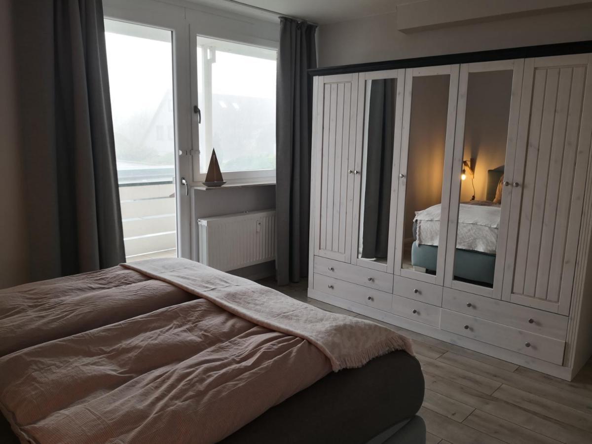 Ferienwohnung Fuer Grosse Familien Im Haus Akunak Büsum Exterior foto