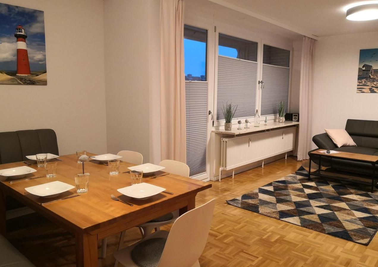 Ferienwohnung Fuer Grosse Familien Im Haus Akunak Büsum Exterior foto